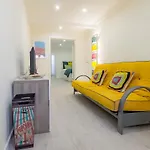 Tram Hideaway | Bica Apartmán *