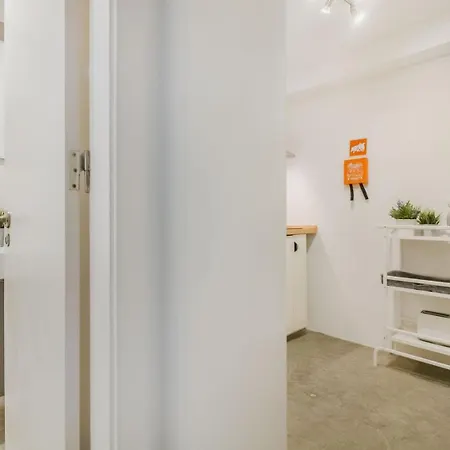 Tram Hideaway | Bica