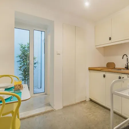 Apartment Tram Hideaway | Bica Lisbon