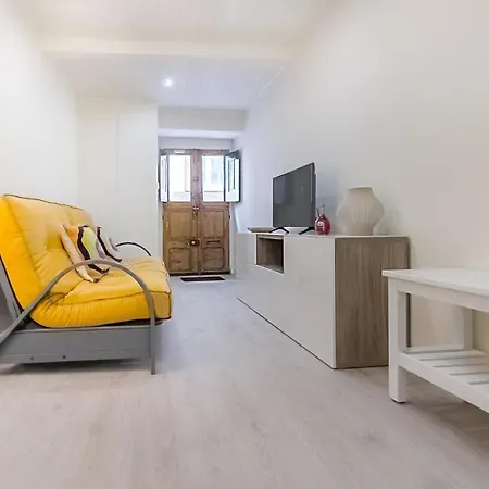 Bica Lovely Tram Apartment Lisbon